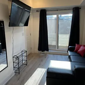 Lovely One Bedroom With Free Parking Niagara Falls