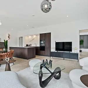 https://exquisite-2br-apt-in-ville-haute-district.luxembourghotelsguide.com