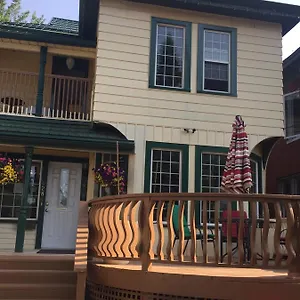 Ellis House Niagarawatervallen