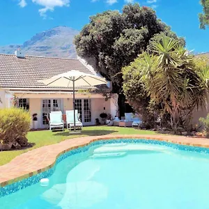 Hout Bay Beach Cottage Vakantiehuis Houtbaai