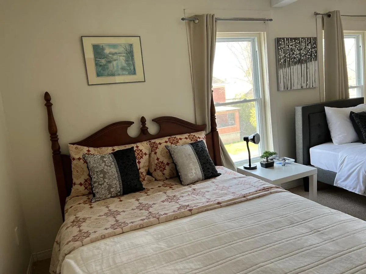 Cheerful residence Niagarawatervallen Canada