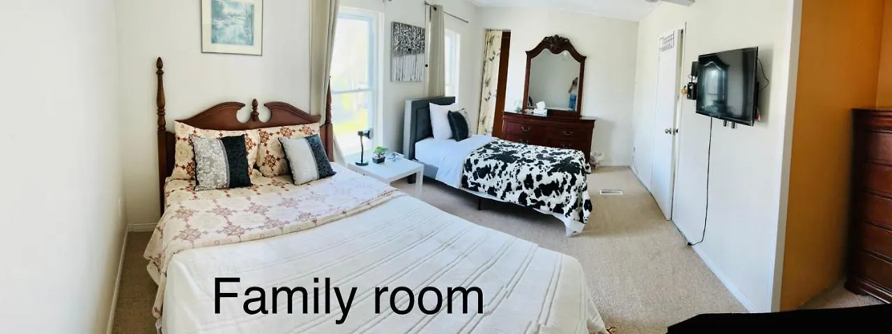 Cheerful residence Niagarawatervallen Accommodatie bij particulieren